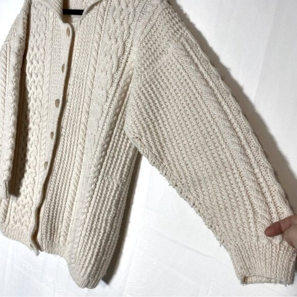 Vintage Oversized Ecru Cable Knit Button Front Cardigan M - Picture 8 of 13